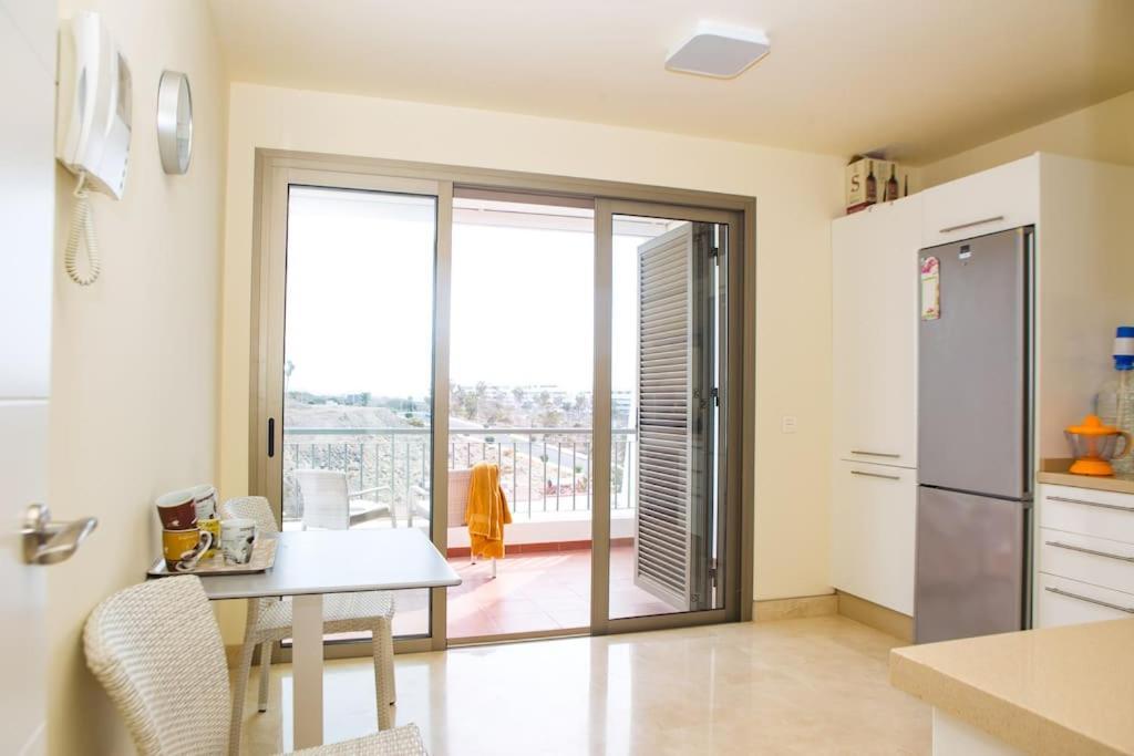 2 Bedrooms Apartment In Magnolia Golf Resort, La Caleta Costa Adeje  Exterior foto